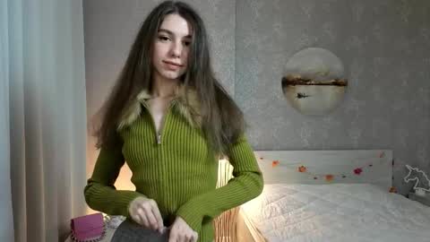 Snapshot of softwine chatting on 11-13-25, 03:33 Kelly online show from 11-13-25, 03:33