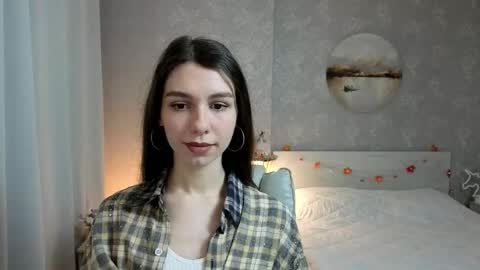 Snapshot of softwine chatting on 11-25-25, 04:18 Kelly online show from 11-25-25, 04:18