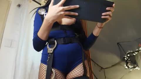 sofy west online show from 11-01-25, 01:40