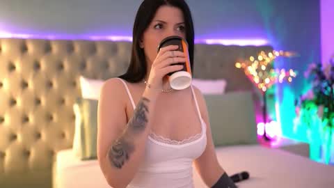 Sofi online show from 02-10-26, 05:33