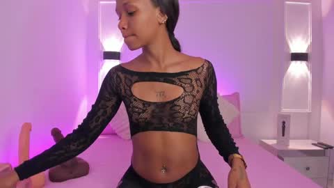   online show from 04-21-26, 04:08