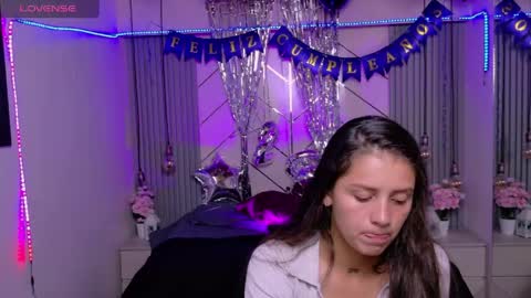Sofy online show from 05-27-26, 01:57