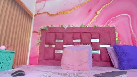 Sol online show from 04-15-26, 06:48