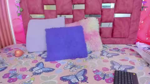 Snapshot of sol_stephanny chatting on 06-01-26, 06:42 Sol online show from 06-01-26, 06:42