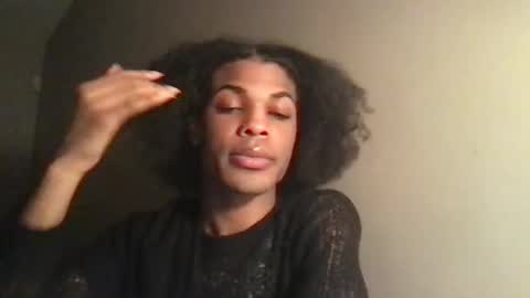 SolaceEve online show from 10-26-25, 11:20