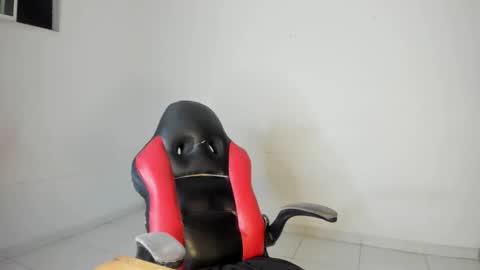 Moonie  online show from 11-07-25, 05:40