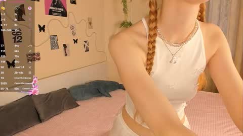 Snapshot of solarmyst chatting on 03-04-26, 05:35 Nana online show from 03-04-26, 05:35