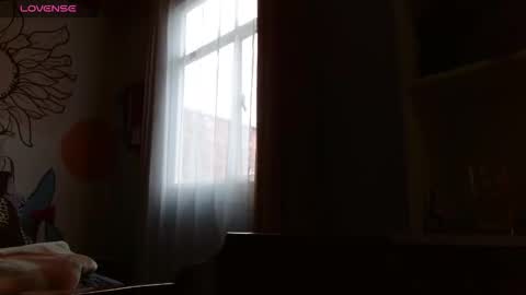 Snapshot of solatinamua chatting on 10-11-25, 09:35 solatinamua online show from 10-11-25, 09:35