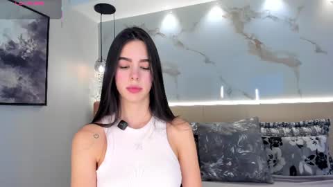 Sol Avelar online show from 06-16-26, 11:07