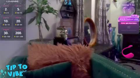 Snapshot of solesticia chatting on 01-06-25, 04:15 solesticia online show from 01-06-25, 04:15