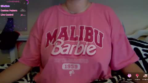 Snapshot of solesticia chatting on 10-11-25, 12:58 solesticia online show from 10-11-25, 12:58