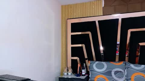 Snapshot of solevanss chatting on 10-01-25, 01:39 Sol Evans online show from 10-01-25, 01:39