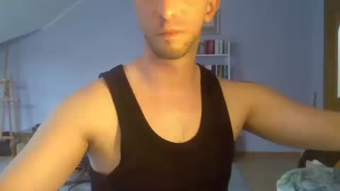 solid_flow online show from 05-19-26, 02:01