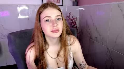 Snapshot of sollarkristy chatting on 05-14-26, 06:42 sollarkristy online show from 05-14-26, 06:42