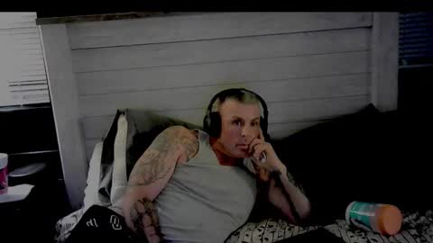 Snapshot of solodolo2020 chatting on 11-22-25, 04:11 I love watching beautiful women play with themselves online show from 11-22-25, 04:11