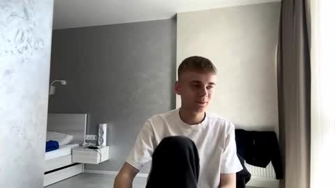 Jett online show from 03-15-26, 09:04