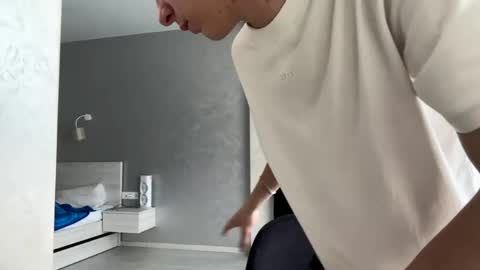 Snapshot of solofury chatting on 04-26-26, 11:08 Jett online show from 04-26-26, 11:08