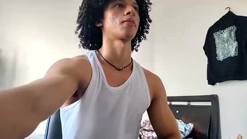 Hi Im Weller Check my Bio  online show from 02-28-26, 09:49