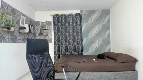 son_hades online show from 02-09-26, 04:16