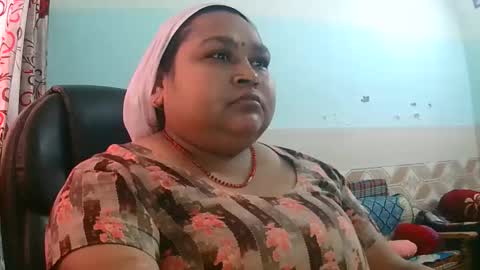 soni88888 online show from 04-04-26, 03:16