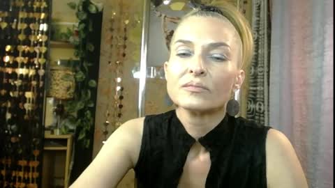 Sonia online show from 05-29-26, 02:04