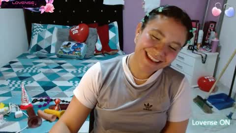 sonialatin69 online show from 02-21-25, 10:04