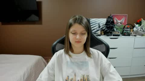 Snapshot of soninex chatting on 04-24-26, 02:52 SoniNex online show from 04-24-26, 02:52