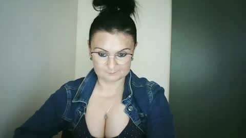 Snapshot of sonjamature chatting on 07-28-26, 11:17 Sonja online show from 07-28-26, 11:17