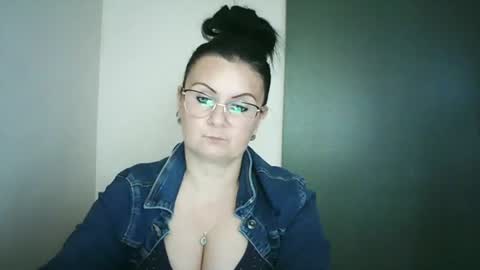 Snapshot of sonjamature chatting on 07-28-26, 12:48 Sonja online show from 07-28-26, 12:48