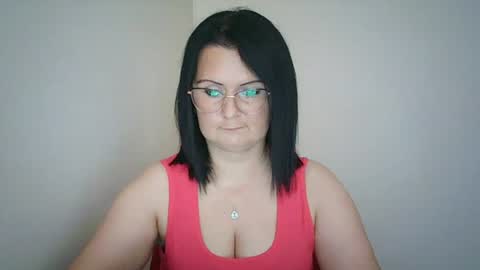 Snapshot of sonjamature chatting on 07-30-26, 12:15 Sonja online show from 07-30-26, 12:15