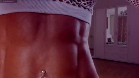 Snapshot of sonjanextray chatting on 09-28-25, 07:36 Sonja Ray online show from 09-28-25, 07:36