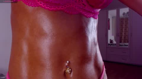 Snapshot of sonjanextray chatting on 10-24-25, 09:28 Sonja Ray online show from 10-24-25, 09:28