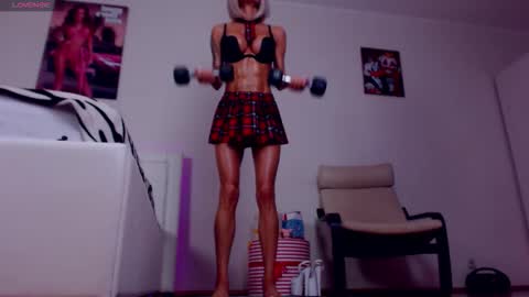 Snapshot of sonjanextray chatting on 10-25-25, 08:55 Sonja Ray online show from 10-25-25, 08:55