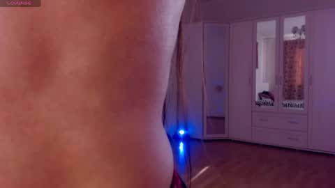 Sonja Ray online show from 04-22-26, 01:23