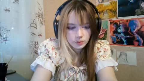 Mila online show from 06-30-26, 03:13