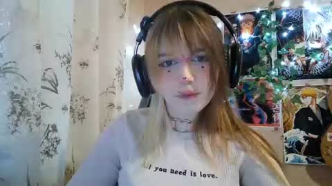Mila online show from 07-07-26, 03:27