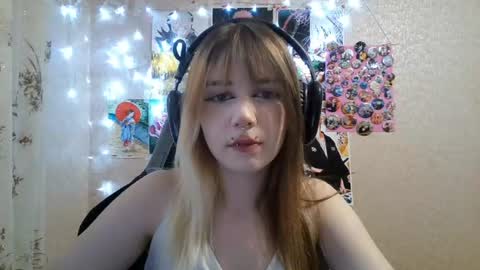Mila online show from 07-23-26, 03:21