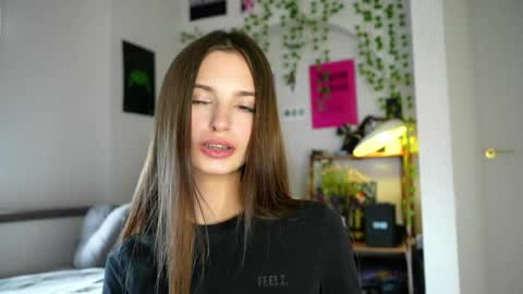 Snapshot of sonyaericsson chatting on 05-27-26, 09:50 Eva 3 online show from 05-27-26, 09:50