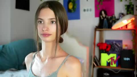 Eva 3 online show from 07-25-26, 09:07