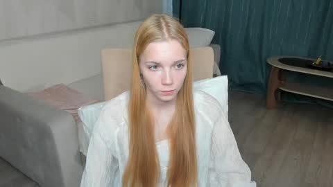 Snapshot of sonyalaviola chatting on 03-31-26, 07:31 Sofia online show from 03-31-26, 07:31