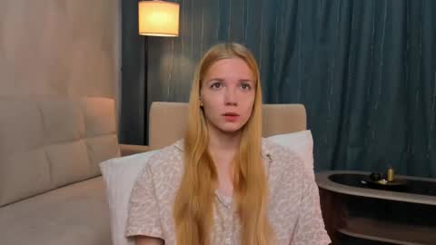 Snapshot of sonyalaviola chatting on 05-01-26, 06:18 Sofia online show from 05-01-26, 06:18