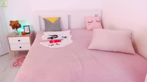 Sonya Lime online show from 10-29-25, 07:43