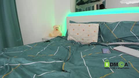 Snapshot of sonyaparadise937 chatting on 02-21-25, 10:28 SonyaParadise online show from 02-21-25, 10:28