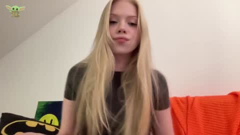 Snapshot of sonyaplush chatting on 12-11-24, 08:50 Sonya  Instagram   Twitter sonyaplushgirl  OnlyFans sonyaplush online show from 12-11-24, 08:50