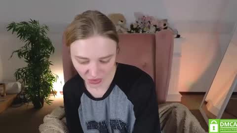 Litta online show from 05-19-26, 01:00