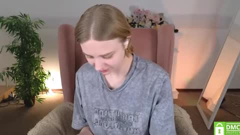 Litta online show from 05-26-26, 01:34