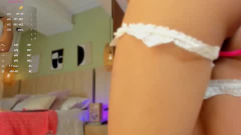 Sophi online show from 02-18-26, 07:54