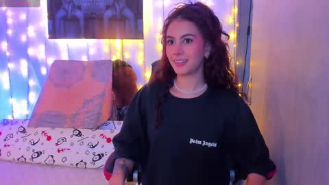 sophie online show from 03-05-25, 05:50