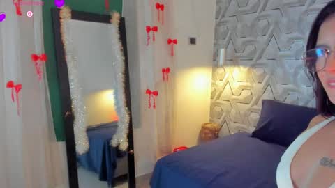 sophie online show from 03-31-26, 07:09