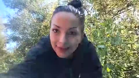 Snapshot of sophia1lux chatting on 10-08-25, 07:33 sophia1lux online show from 10-08-25, 07:33